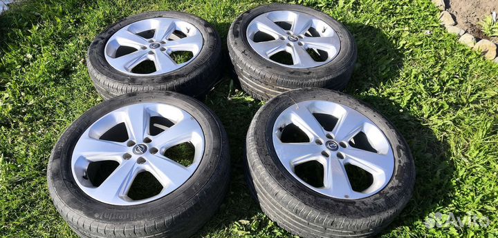 R18 Continental ContiPremiumContact 2 215/55, PCD 5x105 DIA 56.6