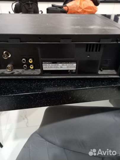 Видеомагнитофон sony