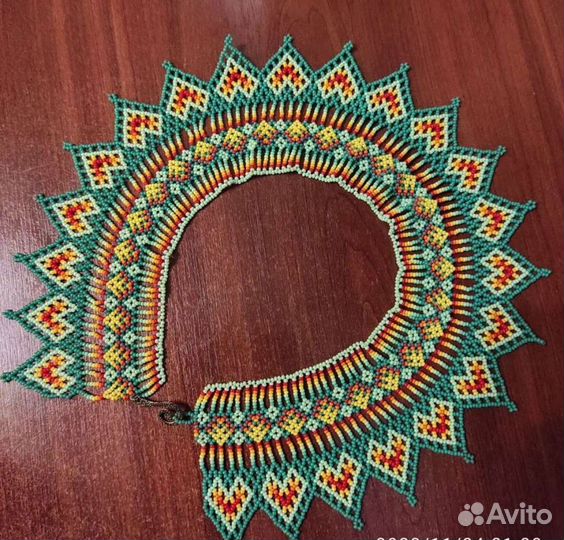 Украшения из бисера ручной работы