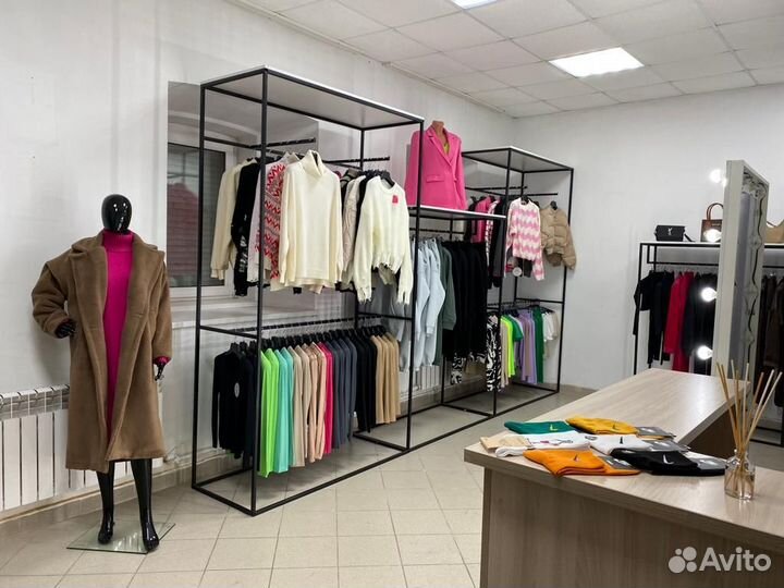 Товарный остаток женской одежды