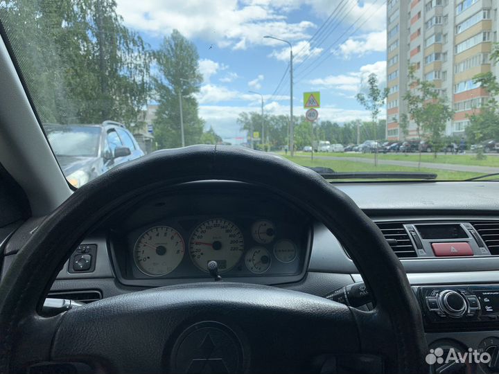 Mitsubishi Lancer 1.6 МТ, 2005, 155 000 км
