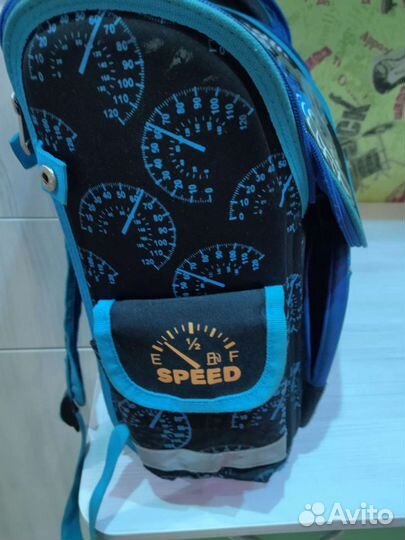 Рюкзак школьный для мальчика ортопедический