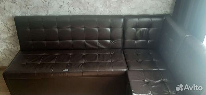 Угловой диван на кухню бу