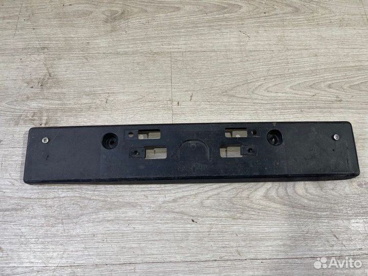 Площадка номера Nissan Juke F 15