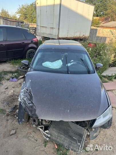 В разборе volkswagen jetta 6 МКПП 1.4