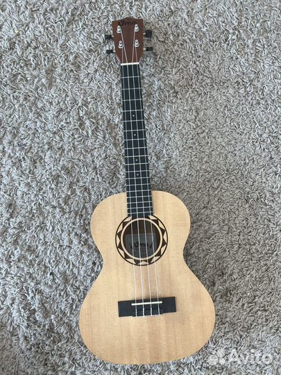 Укулеле uma тенор