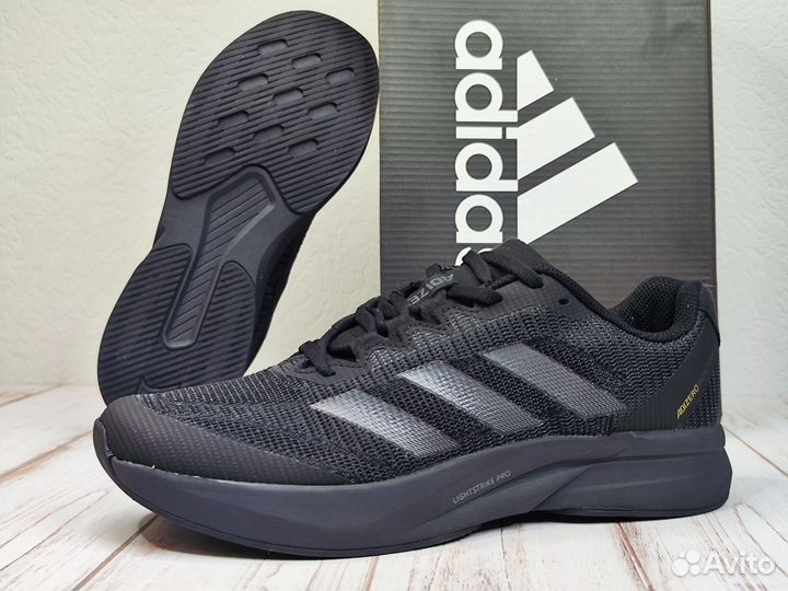 Кроссовки adidas