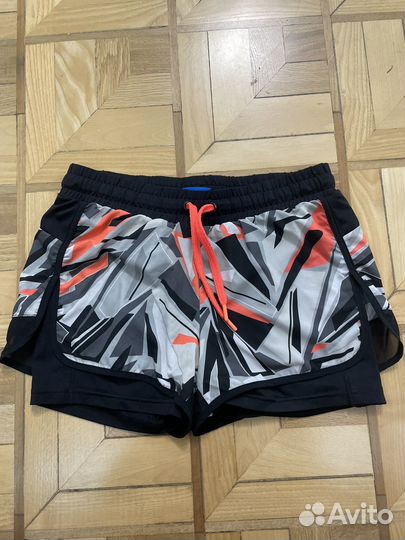 Шорты спортивные женские