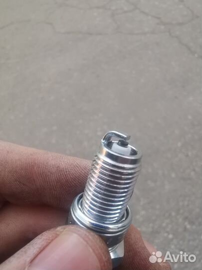 Свеча зажигания NGK DR8EA для мотоцикла