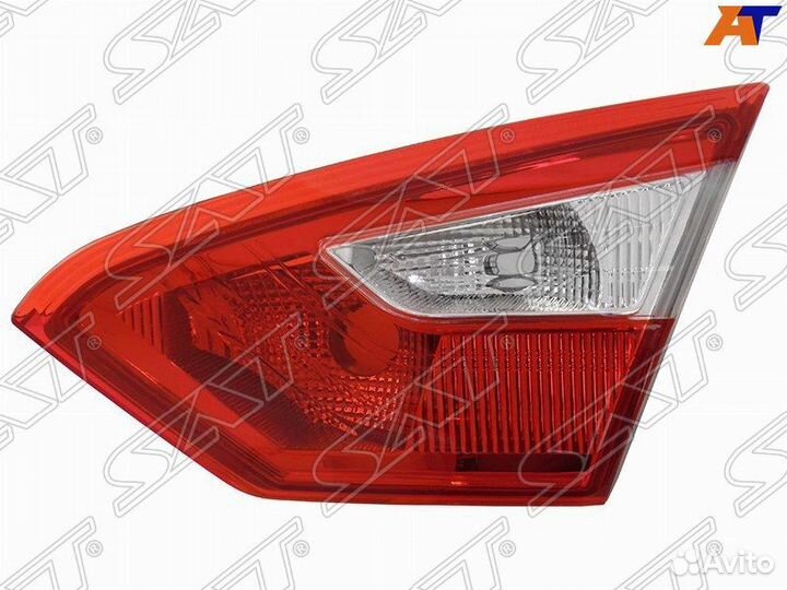 Фонарь в крышку багажника ford focus III 11-15 RH