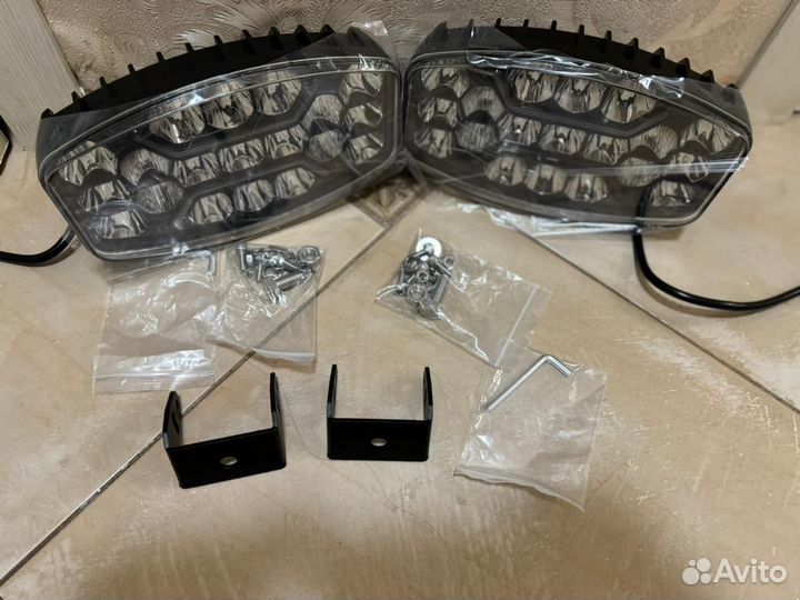 Фары LED дальнего света на грузовик 12/24V