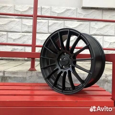 Литые диски R17 5*114.3 ET40 D67.1