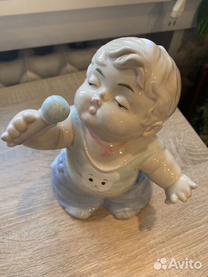 Статуэтка керамика