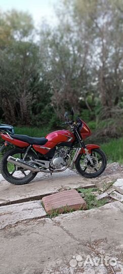 Yamaha ybr 125
