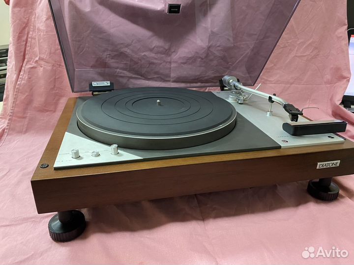 Проигрыватель винила Mitsubishi Diatone DP-88B