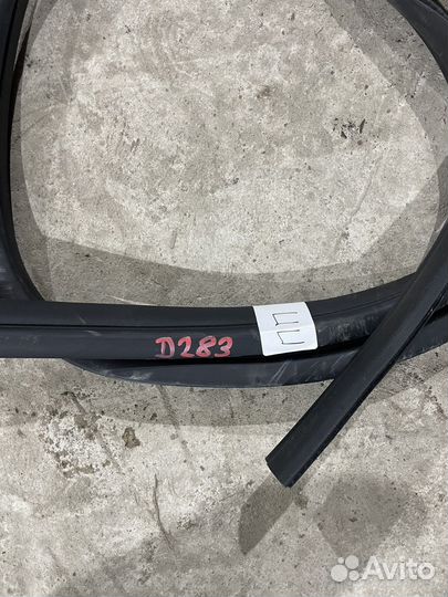 Уплотнитель проёма передний правый ford focus 3