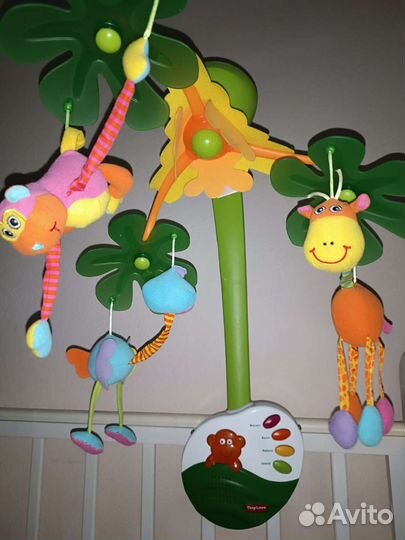 Мобиль на кроватку tiny love