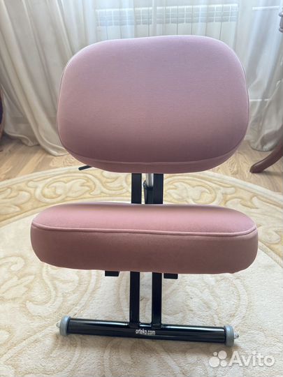 Коленный стул