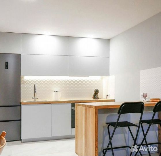 Кухни любой сложности в стиле хайтек