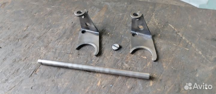 Вилочки коробки передач мотоцикла Ява 634