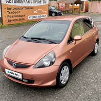 Honda Jazz 1.2 MT, 2005, 245 000 км, с пробегом, цена 485 000 руб.