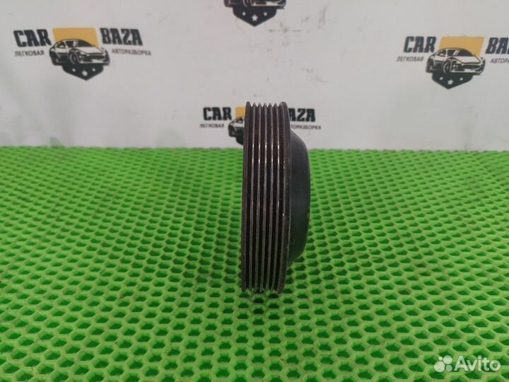 Шкив водяного насоса