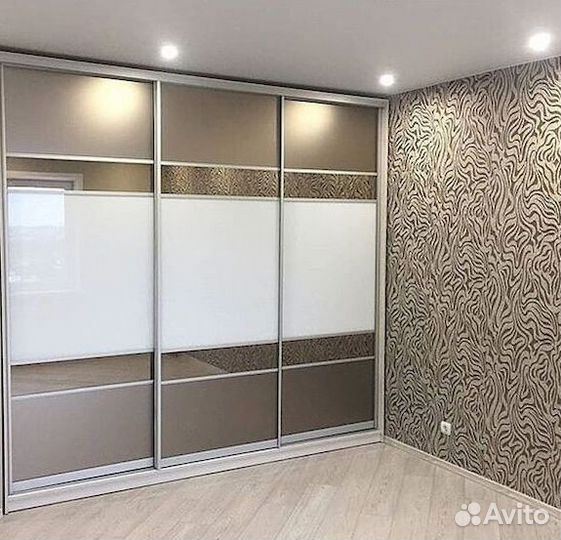 Стенка в гостиную