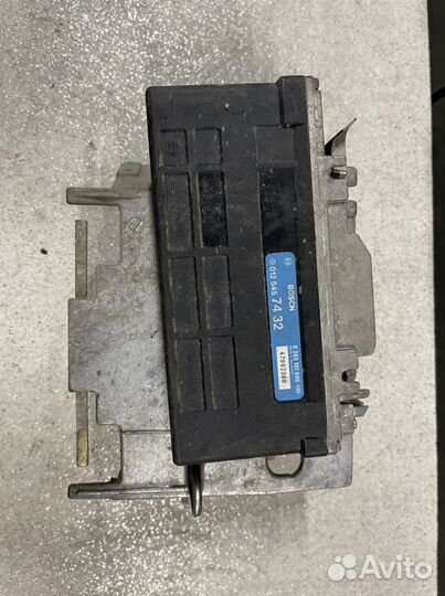 Блок конфорта Мерседес С202 2.0 1996г МКПП