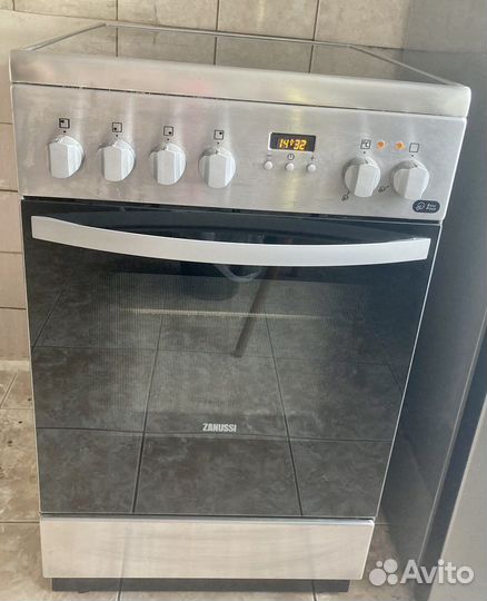 Плита электрическая Zanussi б/у