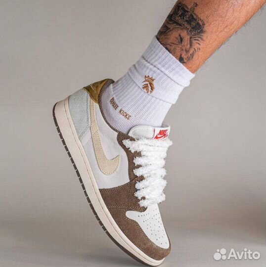 Кроссовки Air Jordan 1 Low Year of the Rabbit