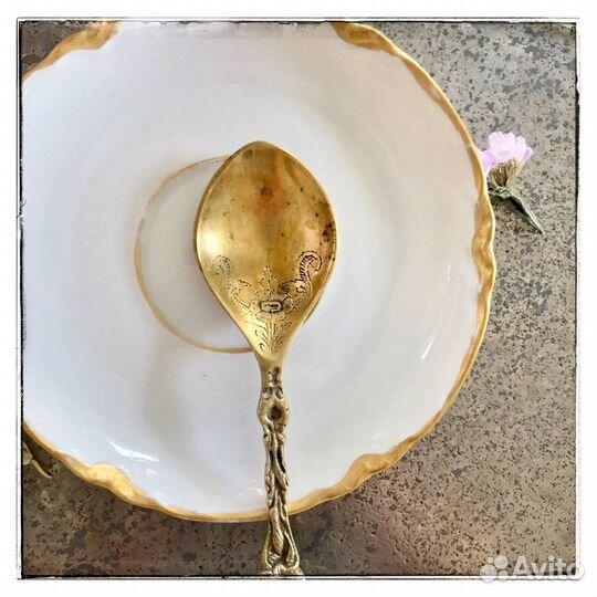 Антикварная ложка