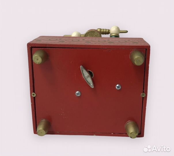 Музыкальная шкатулка 