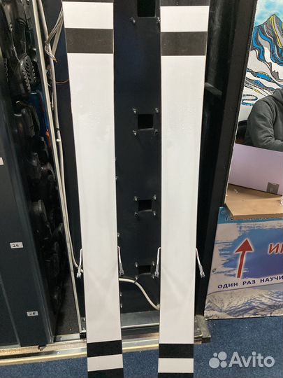 Горные лыжи для фрирайда Line