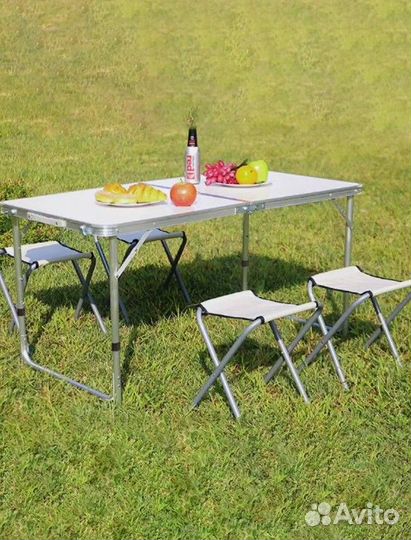 Стол складной туристический с 4 табуретами