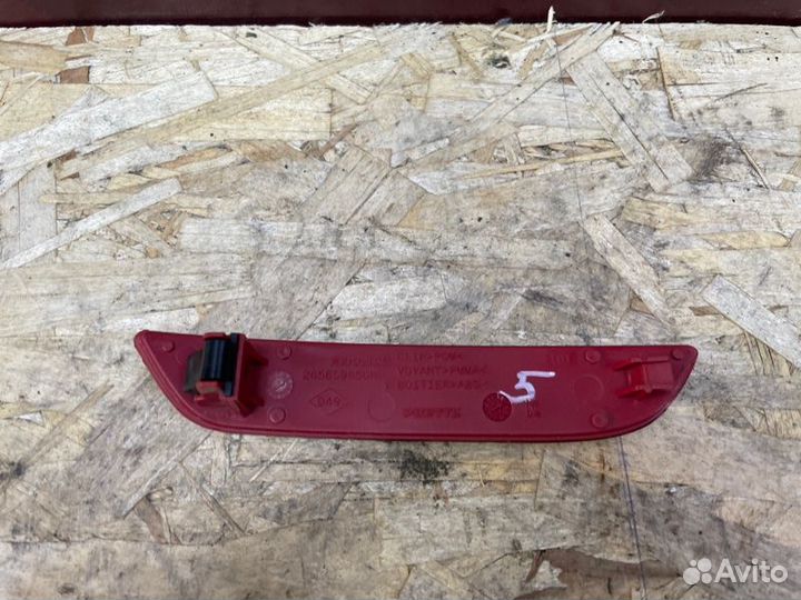 Катафот бампера задний левый LADA X-Ray