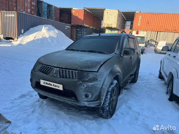 Mitsubishi Pajero Sport 2.5 AT, 2010, битый, 175 000 км