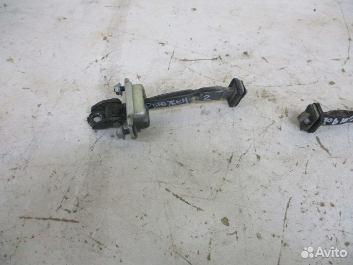 Ограничитель двери Форд Фьюжн 2008