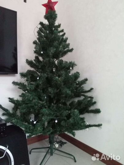 Ель искусственная