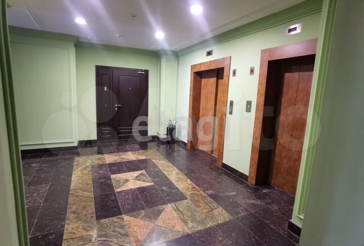 1-к. квартира, 56 м², 9/17 эт.