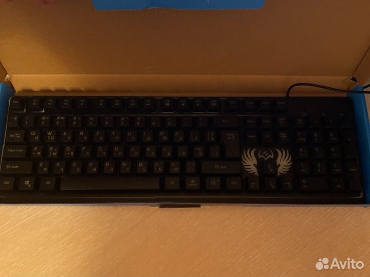 Игровая клавиатура с подсветкой sven
