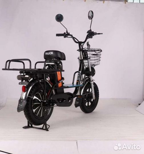Электроскутер white siberia trike mini 1500w купить. Электровелосипед monster black. Электровелосипед monster black dimsix. Электровелосипед монстер. Электровелосипед колхозник dimax monster 450w 60v 20ah.