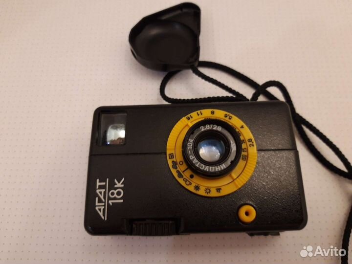 Пленочный фотоаппарат