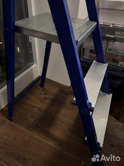 Стремянка Тундра, металлическая комбинированная, 3