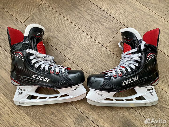 Хоккейные коньки bauer,шлем,сумка nordway