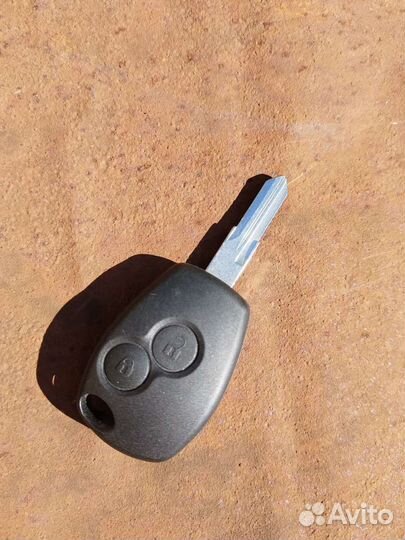 Ключ зажигания для Renault