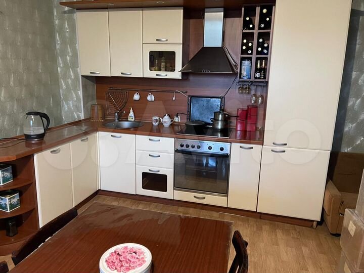 2-к. квартира, 72 м², 3/5 эт.