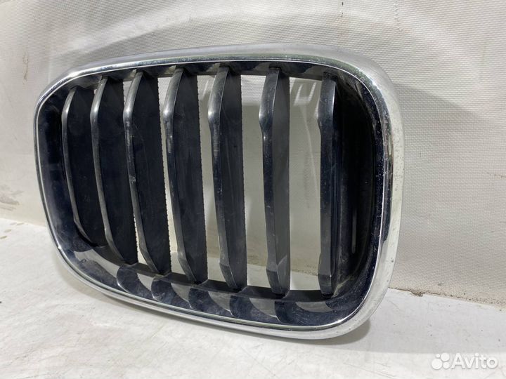 Решетка радиатора правая BMW X3 G01