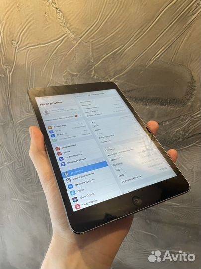 Идеальный iPad mini 2 ростест с SIM картой