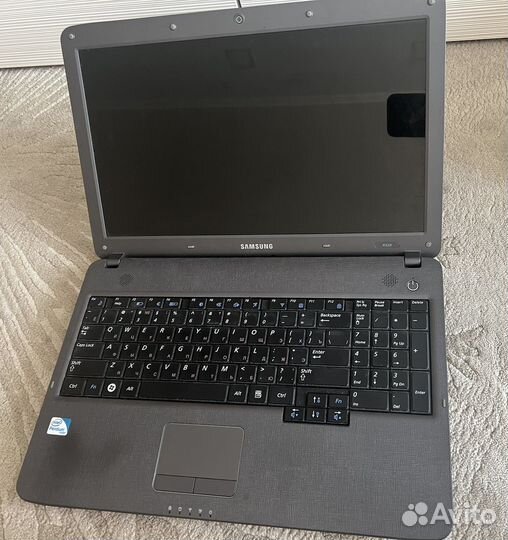 Ноутбук samsung