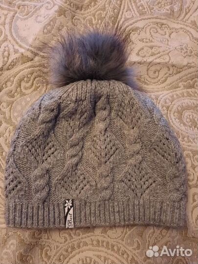 Шапочки женские